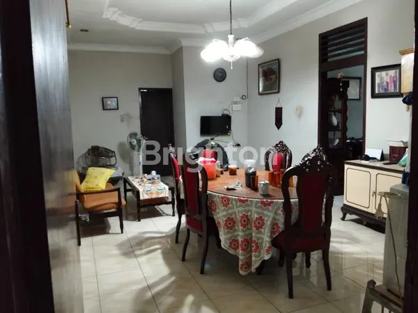 image DISEWAKAN RUMAH LUAS NYAMAN DAN HOKI (4)