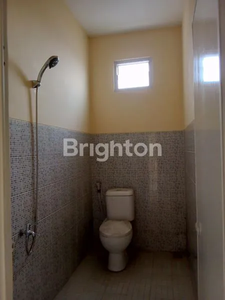 image RUMAH 2 LANTAI BAGUS DAN KOKOH DI CIMUNING BEKASI KOTA (6)