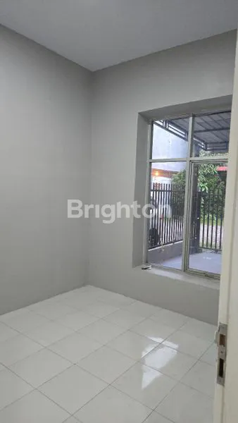 image RUMAH TOWN HOUSE CANTIK DIJUAL (4)