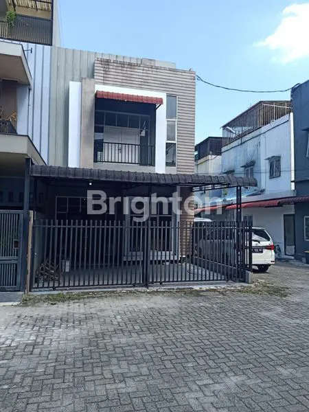 image RUMAH TOWN HOUSE CANTIK DIJUAL (2)