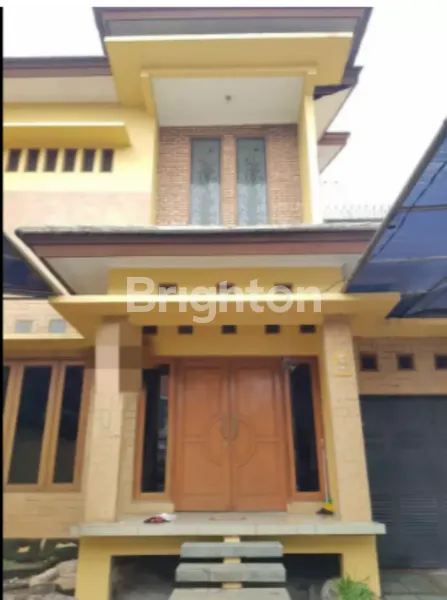 image RUMAH BESAR MEGAH DKT TIPTOP RAWAMANGUN EKONOMIS JUAL SEGERA (2)