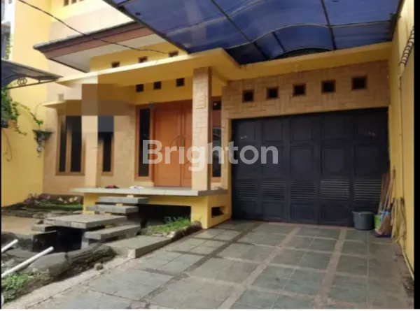 image RUMAH BESAR MEGAH DKT TIPTOP RAWAMANGUN EKONOMIS JUAL SEGERA (1)