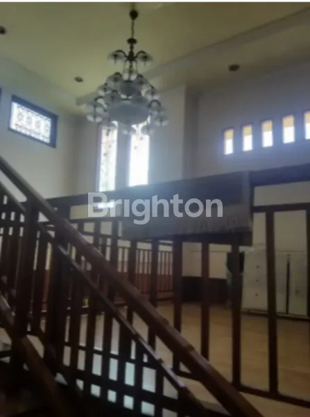image RUMAH BESAR MEGAH DKT TIPTOP RAWAMANGUN EKONOMIS JUAL SEGERA (8)