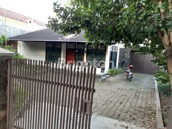 RUMAH DAERAH SUPER ELITE DI KOTA BANDUNG, JALAN HEGARMANAH BANDUNG UTARA. JARANG ADA YANG DIJUAL. AYO REBUTAN UNTUK PARA SULTAN - SIAPA CEPAT DIA DAPAT.