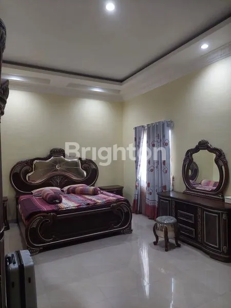 image DIJUAL RUMAH MEWAH DI JALAN SEMBADA MEDAN  (4)