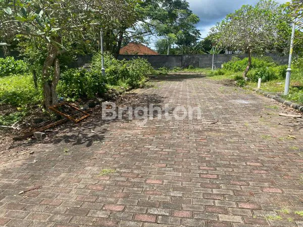 image TANAH KAVLING  DALAM KOMPLEK VILLA & RESIDENCE  DI JIMBARAN  BALI DEKAT HOTEL2  BINTANG LIMA (1)