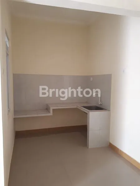 image RUMAH BARU SIAP HUNI DI PASAR REBO JAKARTA TIMUR (6)