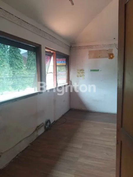 image GOOD LOCATION FOR RENT TEMPAT USAHA BANGUNAN 2 LANTAI NOL JALAN RAYA AREA SANUR (7)