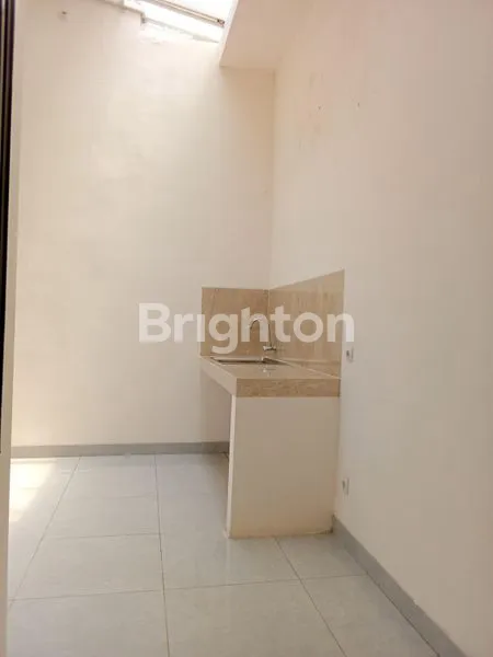 image RUMAH MEZZANINE READY SIAP HUNI DI SETU BEKASI (5)