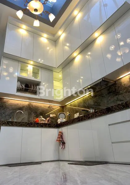 image RUMAH MEWAH 2 LANTAI NIRWANA EXECUTIVE, DEKAT MERR SURABAYA (5)