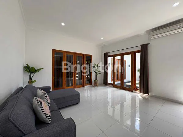 image LUXURY 3-BEDROOM VILLA WITH PRIVATE POOL – PRIME LOCATION, DEWI SRI BALI (6)