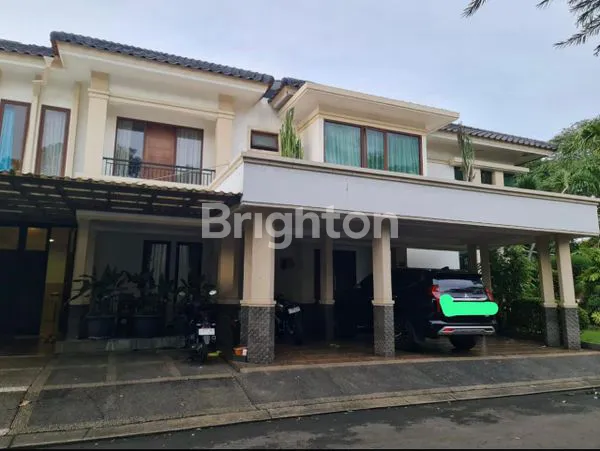 image RUMAH MEWAH DI KOTA WISATA (2)