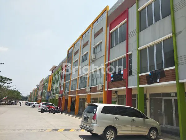 RUKO CBD BETOS (BEKASI TOWN SQUARE), BEKASI, JAWA BARAT