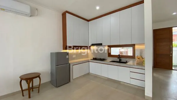 image VILLA 2 LANTAI - PEMANDANGAN ASRI DI KEROBOKAN (8)