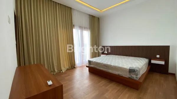 image VILLA 2 LANTAI - PEMANDANGAN ASRI DI KEROBOKAN (4)