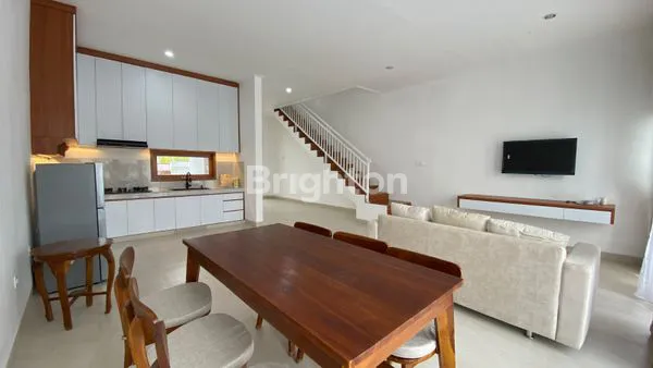 image VILLA 2 LANTAI - PEMANDANGAN ASRI DI KEROBOKAN (7)