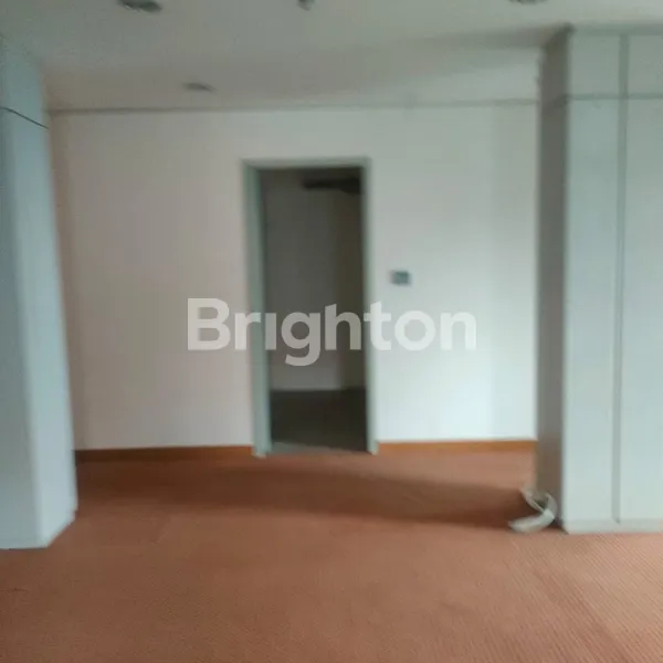 image RUKO 4 LANTAI STRATEGIS DI PUSAT BISNIS DENPASAR BARAT (5)