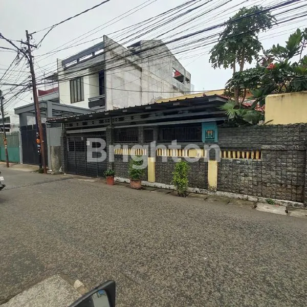 image HUNIAN ASRI 1,5 LANTAI SIAP HUNI NYAMAN (1)