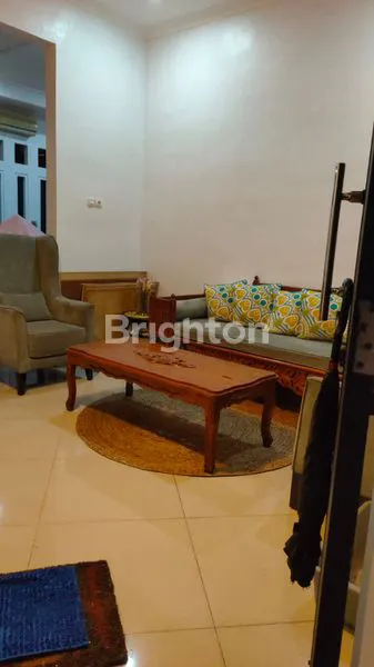 image DIBAWAH HARGA PASAR, RUMAH MEWAH FULL FURNISH 155M2 DEKAT STASIUN CILEBUT, HARGA BERSAHABAT (3)