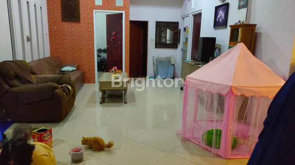 image DIBAWAH HARGA PASAR, RUMAH MEWAH FULL FURNISH 155M2 DEKAT STASIUN CILEBUT, HARGA BERSAHABAT (2)