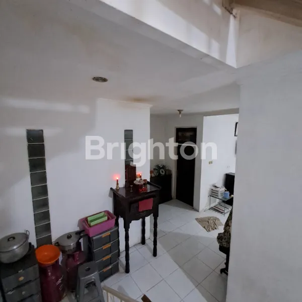 image *VINTAGE HOUSE , 2,5ARE, SHM, TAMAN GRIYA JIMBARAN* (4)