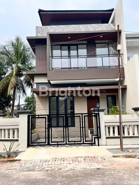 image RUMAH MODERN HOOK VILLA MELATI MAS SERPONG TANGERANG SELATAN SEMI FURNISHED (1)