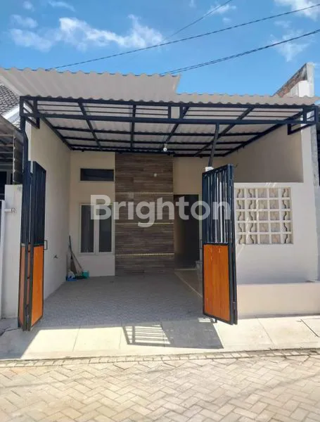 image RUMAH MODERN 3KT DI WONOREJO RUNGKUT, ROW 2 MOBIL, SHM (1)