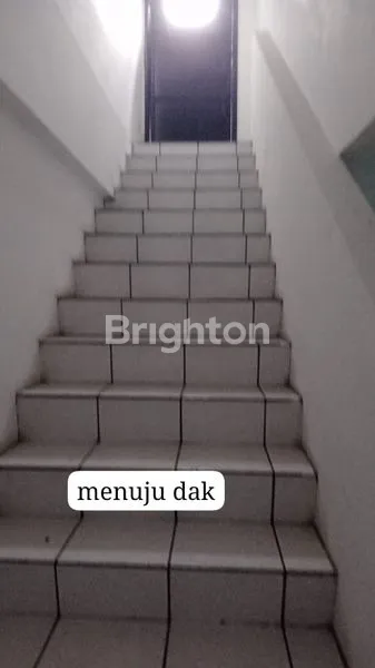 image RUKO KOSONG 3 LANTAI STARTEGIS COCOK UNTUK USAHA DAN KANTOR (6)