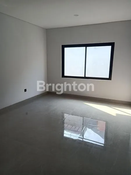 image RUMAH BARU 3 LANTAI DI DURI KEPA GREENVILLE JAKARTA BARAT (7)