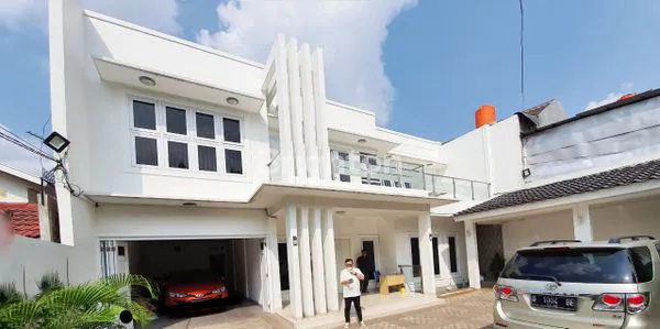 image RUMAH BAGUS MINIMALIST MODERN DI PASAR MINGGU JAKARTA SELATAN  (1)