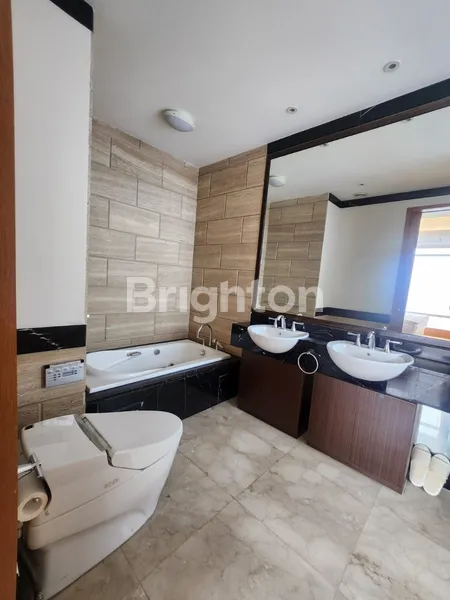 image APARTMENT KEMPINSKI PRIVATE RESIDENCE MEWAH 2 KAMAR DI JAKARTA PUSAT (2)