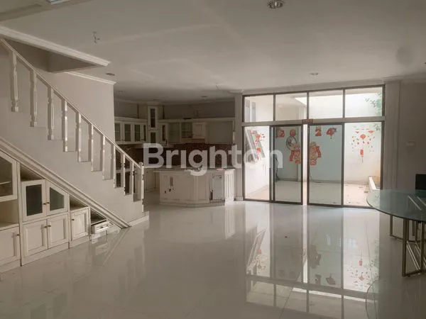 image RUMAH PLUIT MUARA KARANG DEKAT SEKOLAH PENABUR DAN MUARA KARANG RAYA (2)