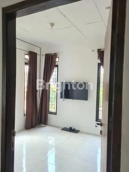 image RUMAH GRAHA BUNGA GRAHA RAYA BINTARO (5)