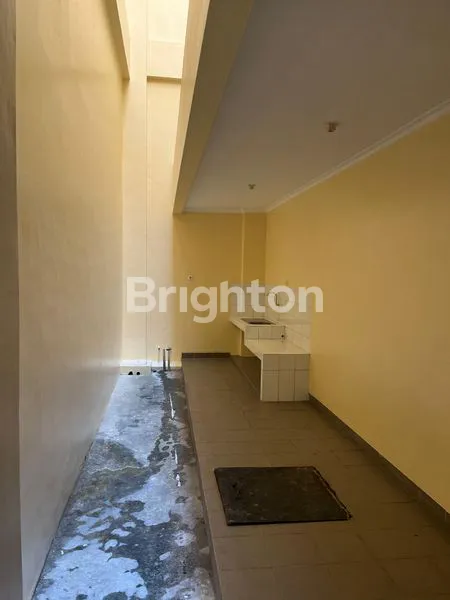 image RUKO BARU 5 1/2 LANTAI DI JANTUNG KOTA HARAPAN INDAH BEKASI (6)