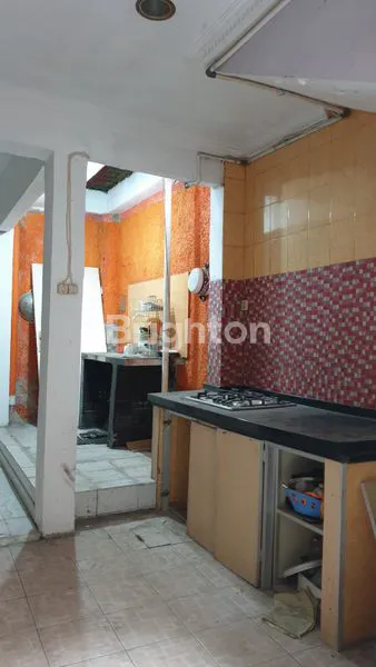 image HUNIAN 2½ LANTAI DEPOK  (4)