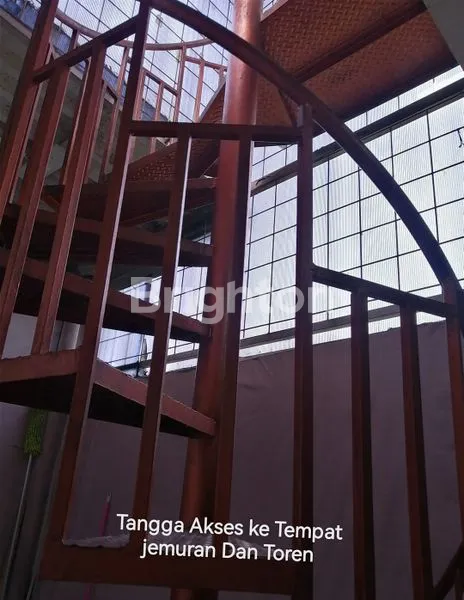 image RUMAH NYAMAN MINIMALIS DI PERUMAHAN  SOLO BARU. (6)