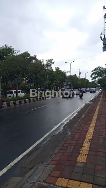 image RUKO DI SEWAKAN KUTA JL BY PASS NGIRAH RAI (4)