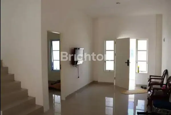 RUMAH 2 LANTAI SIAP HUNI DI MEDAN JOHOR