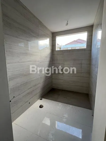 image *MURAH. NEGO AJA. VENDOR MINTA CEPAT LAKU*  *DIJUAL CEPAT RUMAH BARU GRESS KONDISI 85%* *PURI WIDYA KENCANA, CITRALAND* (3)