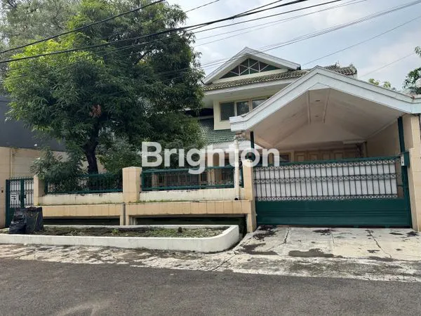 image RUMAH 2 LANTAI DI SUNTER JAKARTA UTARA . JALAN DEPAN RUMAH 3 MOBIL. (7)