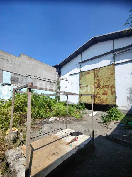 image GUDANG HITUNG TANAH MARGOMULYO INDAH SURABAYA (1)