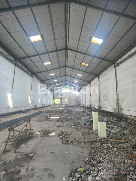 image GUDANG HITUNG TANAH MARGOMULYO INDAH SURABAYA (2)