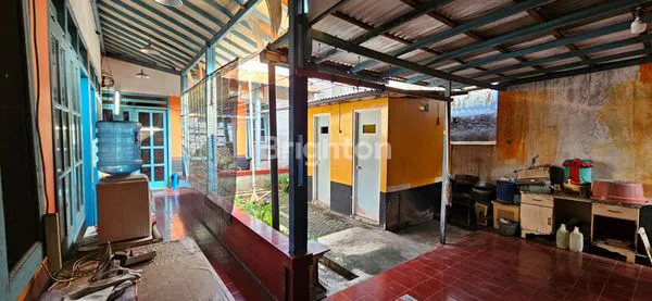 image RUMAH TENGAH KOTA DEKAT TUGUMUDA INDRAPASTA SEMARANG TENGAH (5)