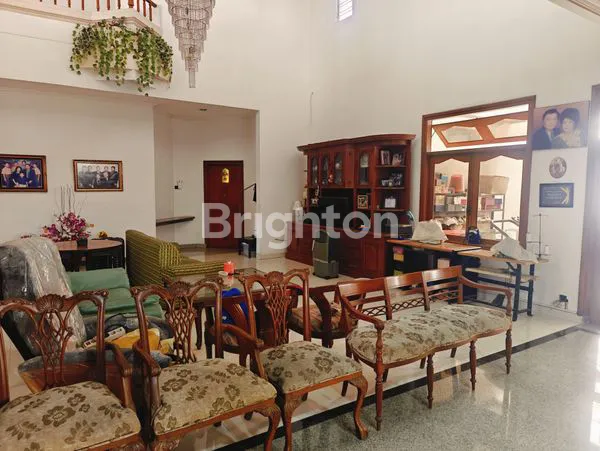 image *RUMAH BESAR TERAWAT KUPANG INDAH* _BISA UNTUK HUNIAN DAN KANTOR_   (8)