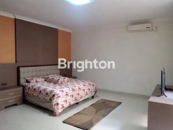 image RUMAH 2 LANTAI SIAP HUNI YANG TERLETAK DIKAWASAN HUNIAN SUPER EKSKLUSIF LONG BEACH PAKUWON CITY (8)