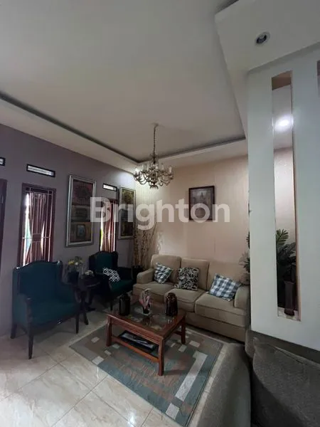 image RUMAH 2 LANTAI SEMI-FURNISHED SIAP HUNI DI PAMULANG, DEKAT TOL (4)