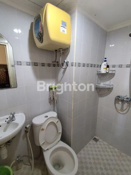 image APARTEMEN PUNCAK KERTAJAYA STUDIO FULL FURNISH DI LANTAI 12 VIEW KOLAM RENANG (3)