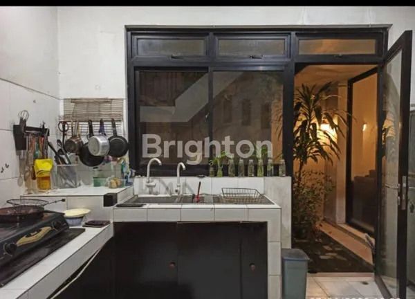 image RUMAH MEWAH 2 LANTAI DEKAT TOL BSD - GRIYALOKA, SHM (3)