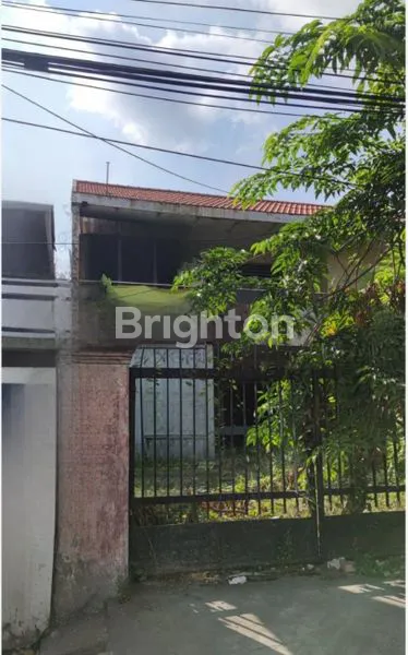 image DISEWAKAN RUMAH 2 LANTAI  PUCANG ANOM TIMUR NOL JALAN (2)