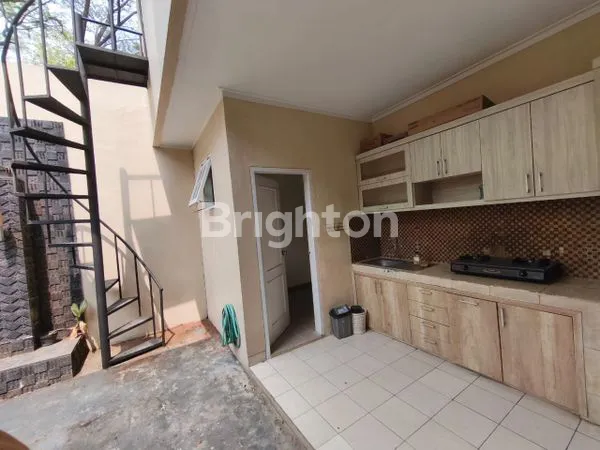 image RUMAH 2 LANTAI DI THE GREEN CLUSTER BELLAGIO BSD – NYAMAN & SIAP HUNI (4)